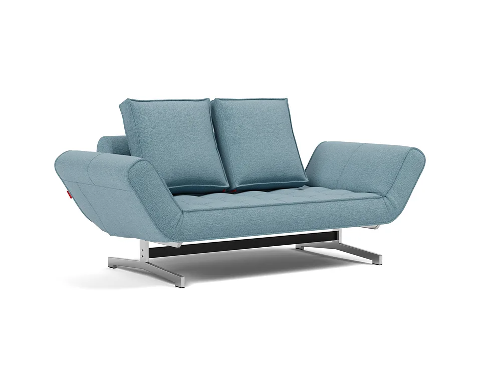 Кушетка Ghia Chrome в обивке Mixed Dance 525 Light Blue, вид три четверти