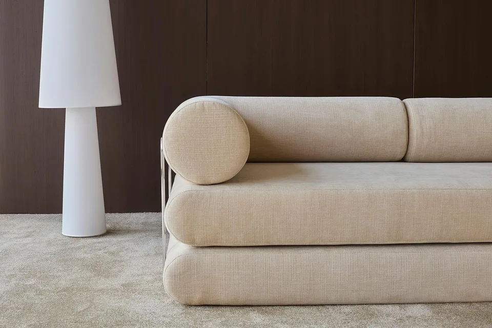 Кушетка Circlus Daybed With L-Shaped Arms, Innovation Living, в интерьере
