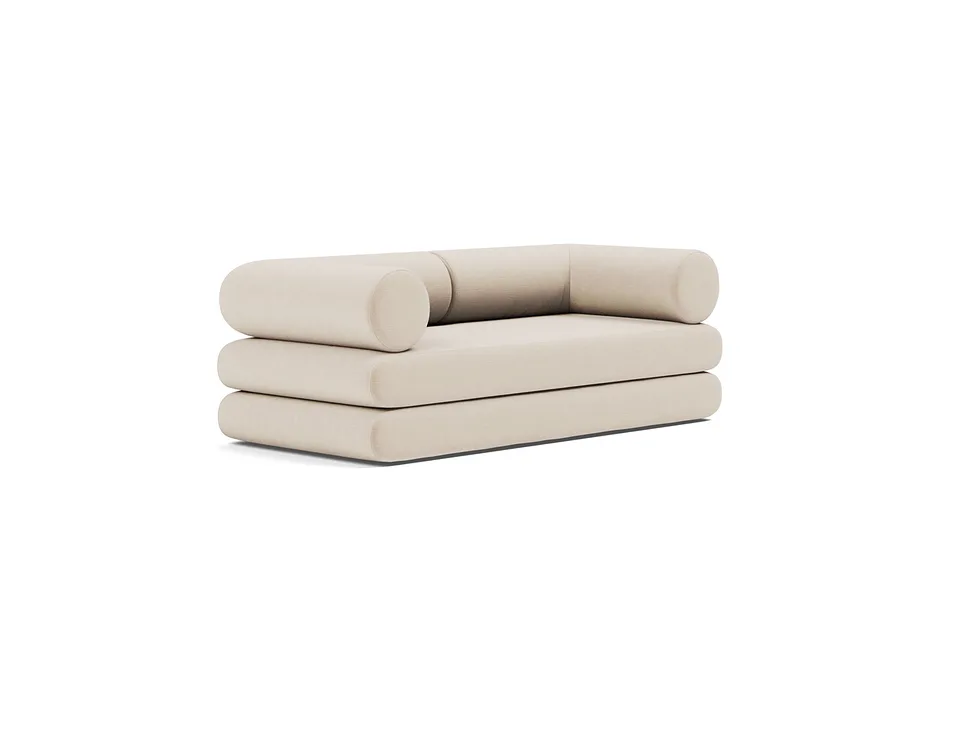 Кушетка Circlus Daybed With L-Shaped Arms, Innovation Living, в положении дивана — вид в три четверти