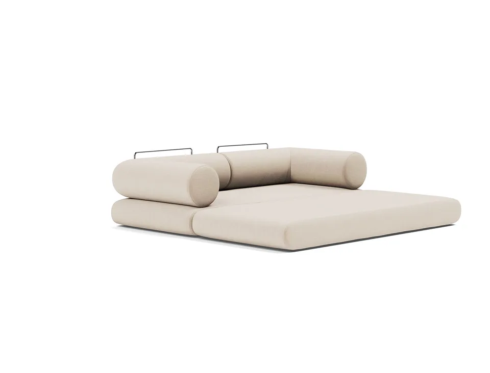 Кушетка Circlus Daybed With L-Shaped Arms, Innovation Living, в положении лежака — вид в три четверти