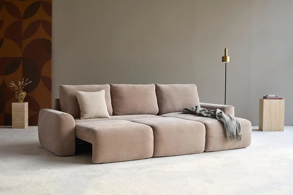 Диван-кровать Norum Sofa Bed Chaise With Chunky Arms, Innovation Living, в интерьере