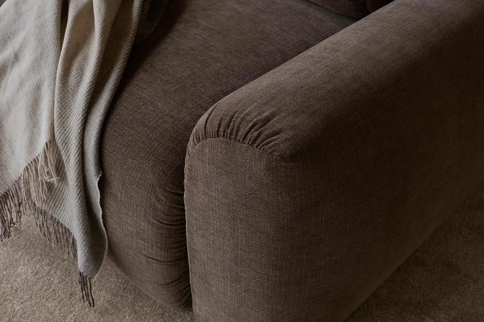 Диван-кровать Norum Sofa Bed With Chunky Arms, Innovation Living, в интерьере