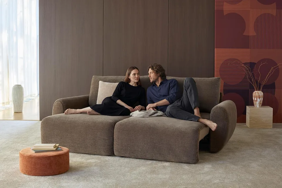 Диван-кровать Norum Sofa Bed With Curve Arms, Innovation Living, в интерьере