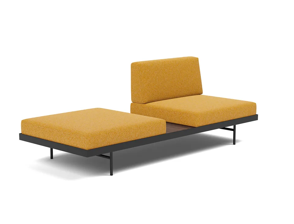 Кушетка Puri Daybed With Walnut Table, Innovation Living, с раздвинутыми частями — вид в три четверти
