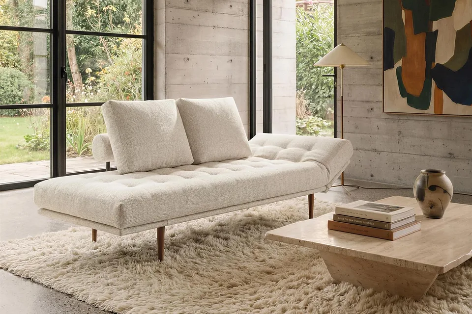Rollo Styletto Daybed, Innovation Living, в интерьере — та же серия, другая модель (ножки Styletto)
