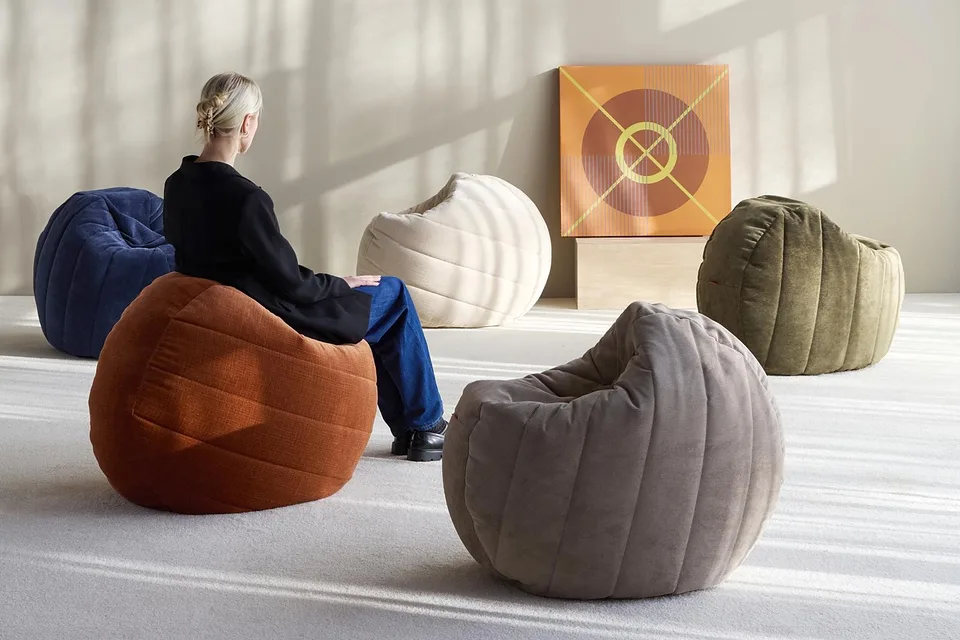 Оттоманка Shufflepuck Quiltus, Innovation Living, в интерьере