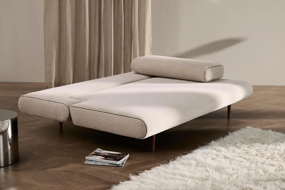 Диван-кровать Unfurl Lounger Sofa Bed, Innovation Living, в интерьере