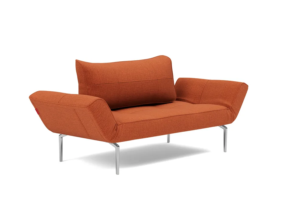 Кушетка Zeal Straw Daybed, Innovation Living, в положении дивана — вид в три четверти